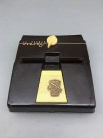 Revere 22 slide viewer