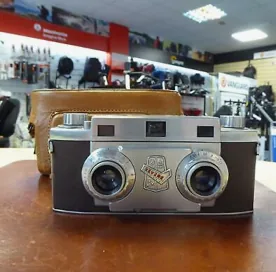 Revere Stereo 33 camera